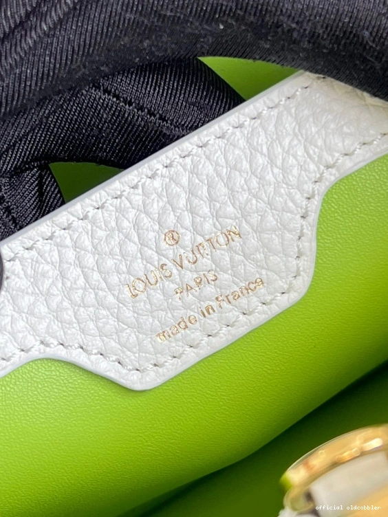 Official oldcobbler MM LOUIS CAPUCINES VUITTON 0808